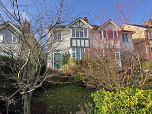 Photo 21- click for photo gallery